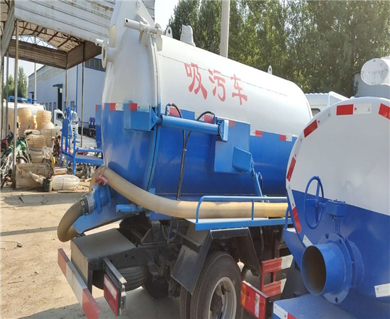 清污车